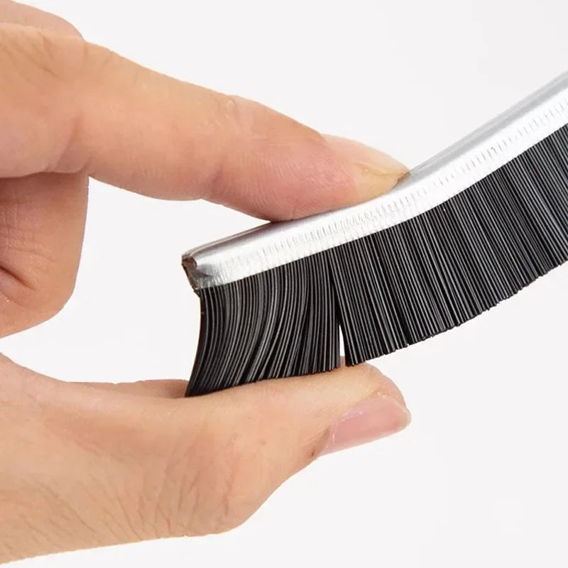 Luminis CleanEdge™ Spalten-Reinigungsbürste